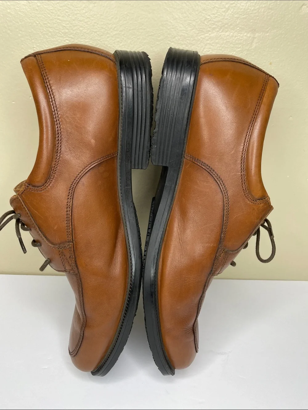 ROCKPORT Leather Apron Toe Slip Resistant Hydro Shield Waterproof Shoes 11.5